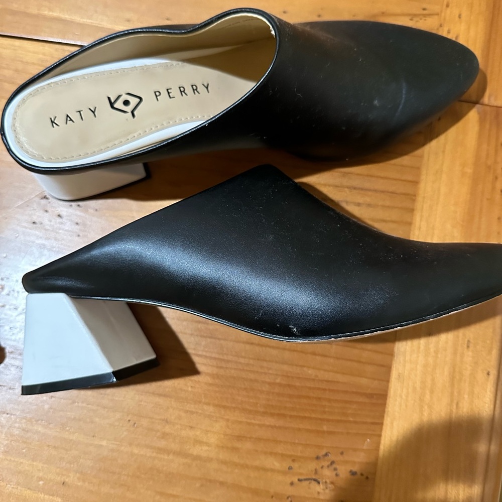 Women shoes